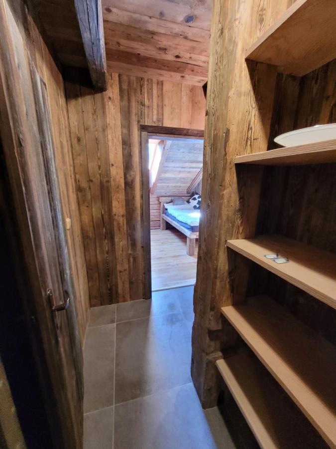 Berry Hotel Клатови Екстериор снимка