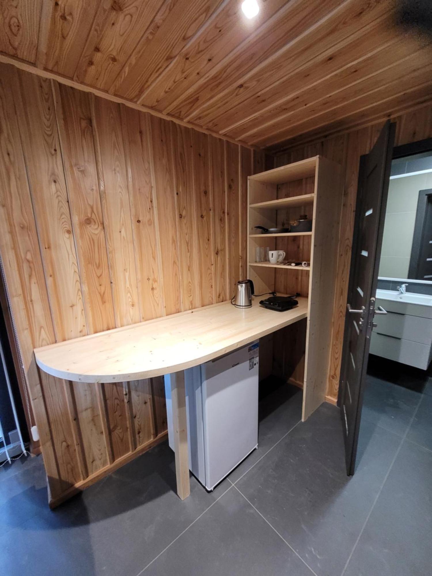 Berry Hotel Клатови Екстериор снимка